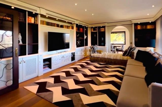 5 chambre Villa/Maison à vendre à Santa Cristina d'Aro avec piscine - 2 500 000 € (Ref: 8902840)