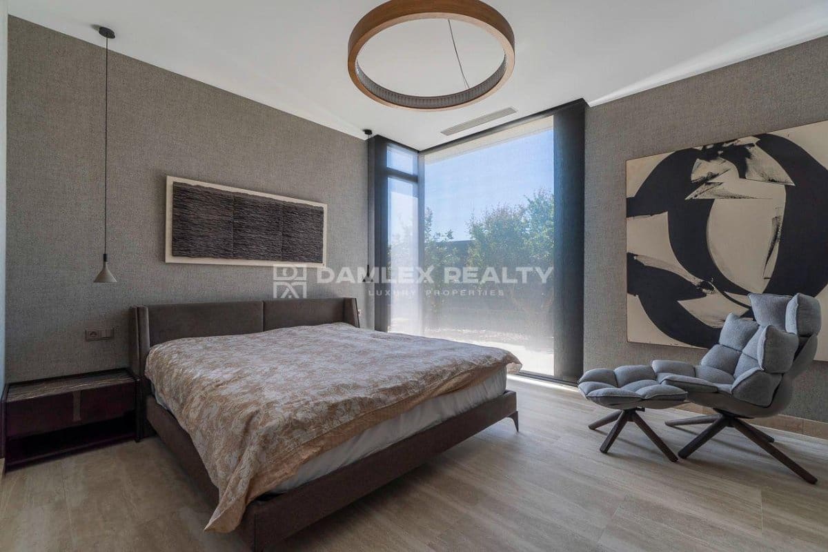 4 soveværelse Villa til salg i Blanes med swimmingpool garage - € 3.950.000 (Ref: 8949480)