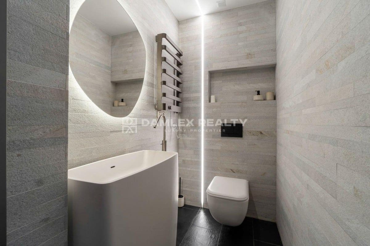 4 soveværelse Villa til salg i Blanes med swimmingpool garage - € 3.950.000 (Ref: 8949480)