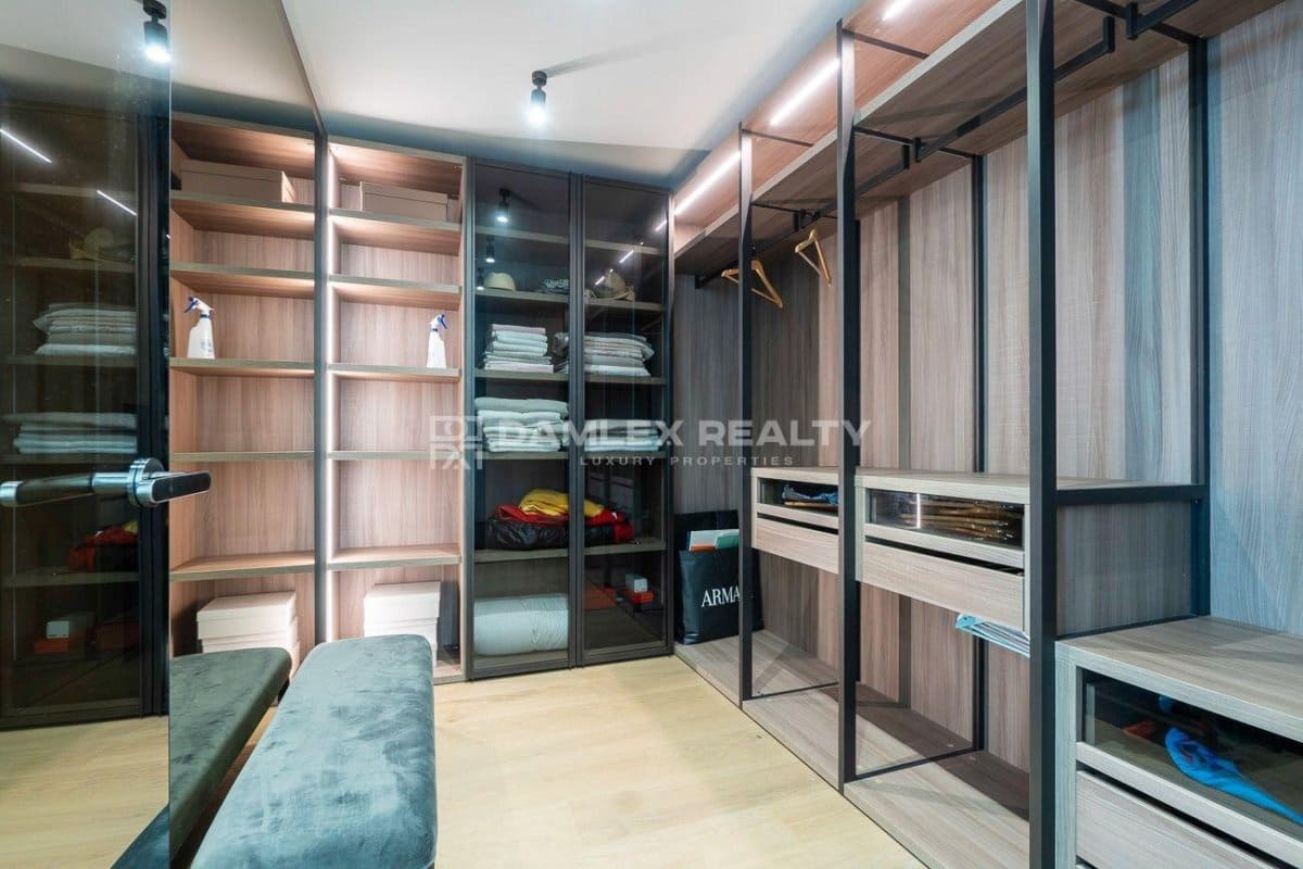 4 soveværelse Villa til salg i Blanes med swimmingpool garage - € 3.950.000 (Ref: 8949480)