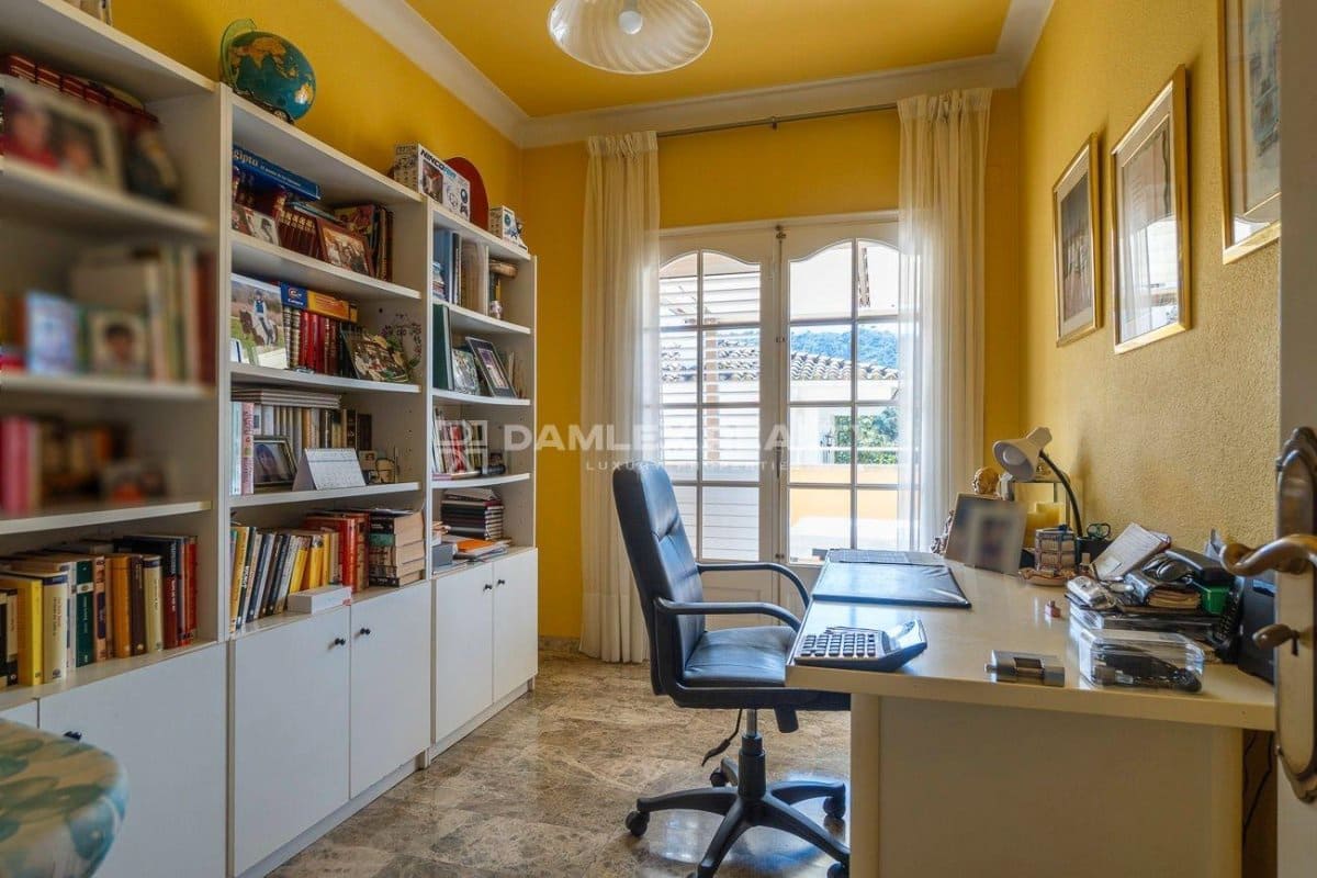 4 makuuhuone Huvila myytävänä paikassa Santa Cristina d'Aro mukana uima-altaan - 699 000 € (Ref: 8960886)