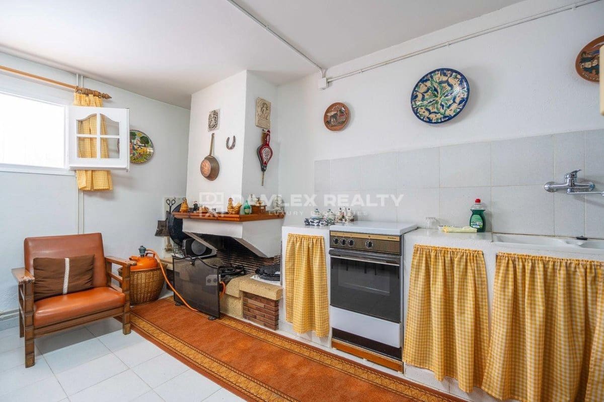 4 makuuhuone Huvila myytävänä paikassa Santa Cristina d'Aro mukana uima-altaan - 699 000 € (Ref: 8960886)