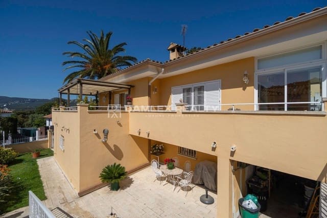 4 sypialnia Willa na sprzedaż w Santa Cristina d'Aro z basenem - 699 000 € (Ref: 8960886)