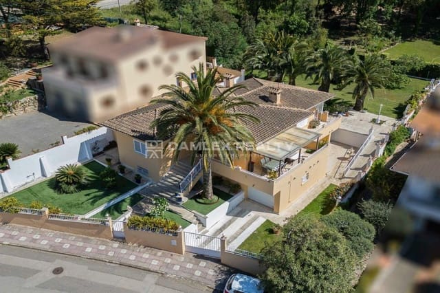 4 sypialnia Willa na sprzedaż w Santa Cristina d'Aro z basenem - 699 000 € (Ref: 8960886)