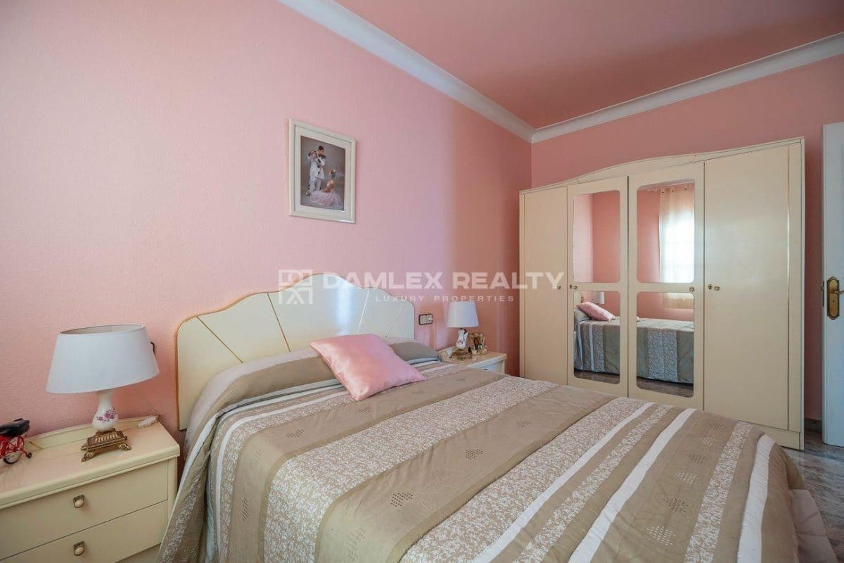 4 makuuhuone Huvila myytävänä paikassa Santa Cristina d'Aro mukana uima-altaan - 699 000 € (Ref: 8960886)