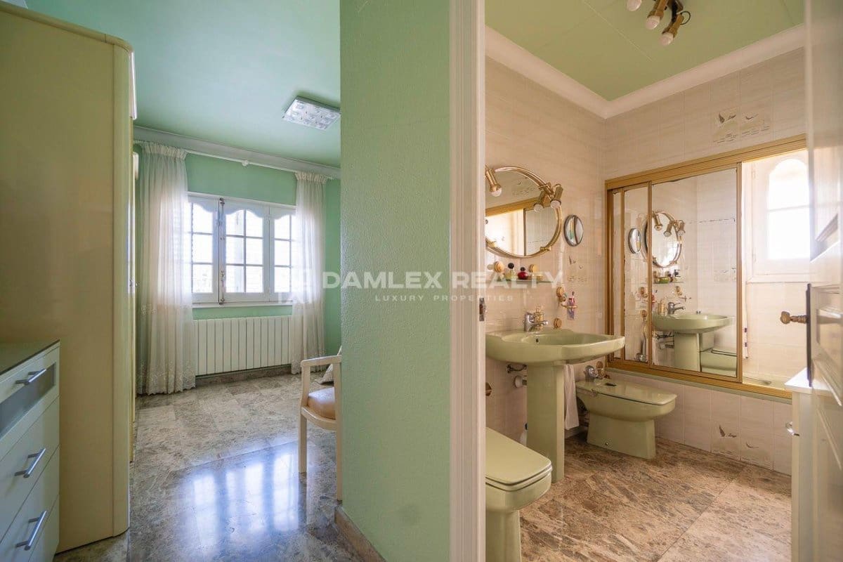 4 makuuhuone Huvila myytävänä paikassa Santa Cristina d'Aro mukana uima-altaan - 699 000 € (Ref: 8960886)