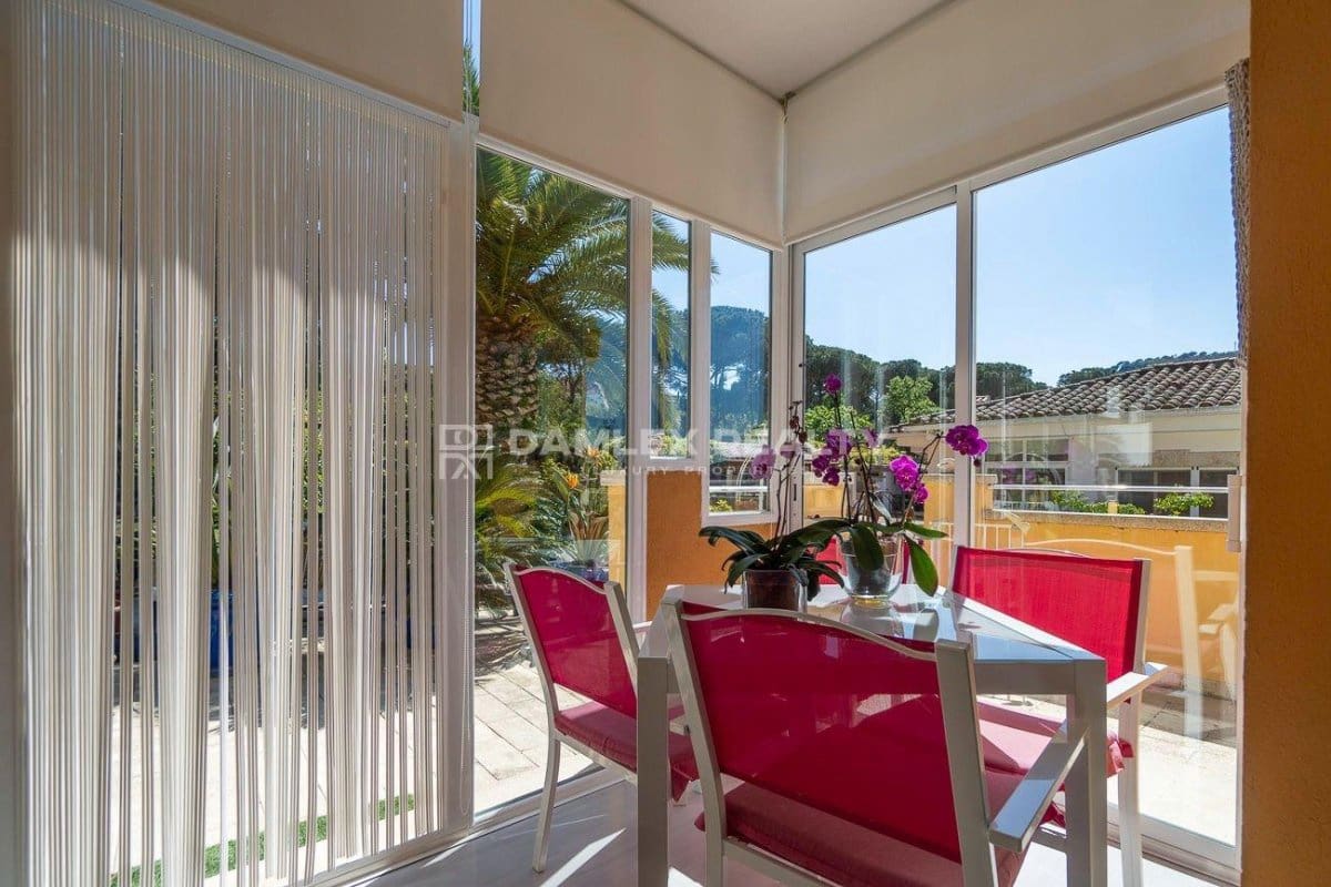 4 makuuhuone Huvila myytävänä paikassa Santa Cristina d'Aro mukana uima-altaan - 699 000 € (Ref: 8960886)