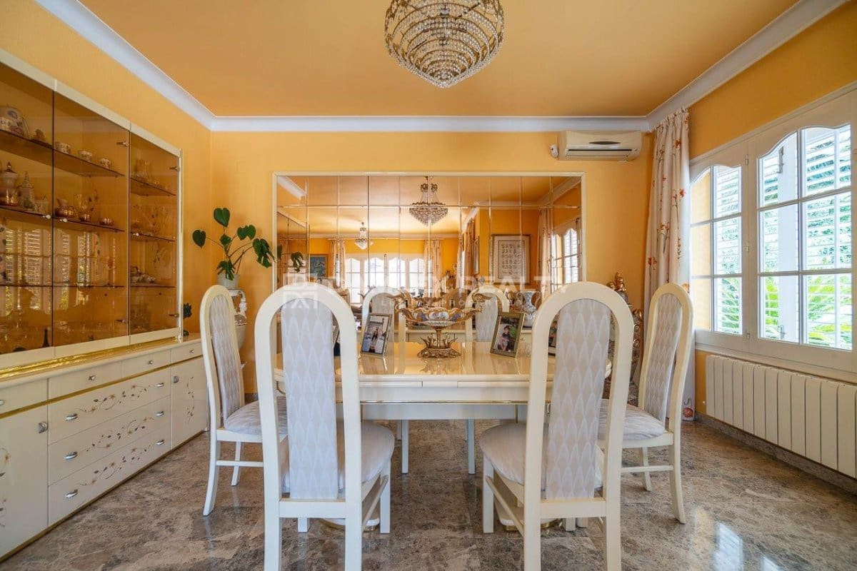 4 makuuhuone Huvila myytävänä paikassa Santa Cristina d'Aro mukana uima-altaan - 699 000 € (Ref: 8960886)