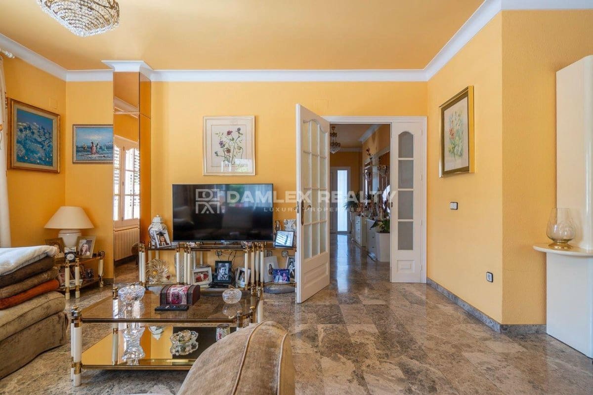 4 makuuhuone Huvila myytävänä paikassa Santa Cristina d'Aro mukana uima-altaan - 699 000 € (Ref: 8960886)