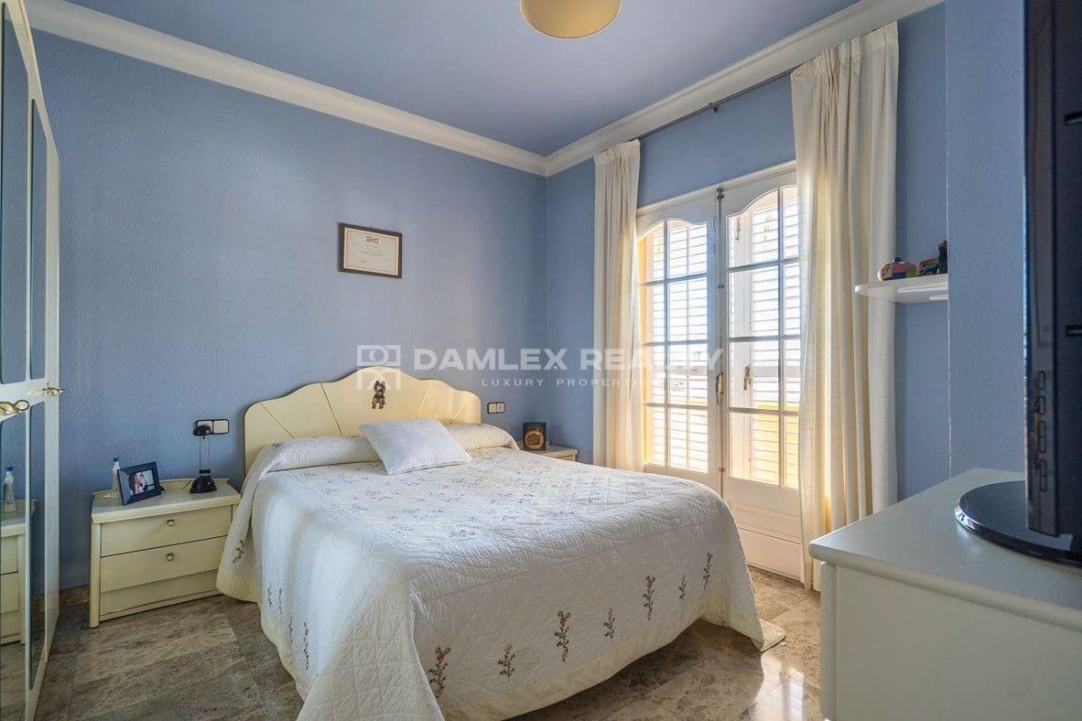 4 makuuhuone Huvila myytävänä paikassa Santa Cristina d'Aro mukana uima-altaan - 699 000 € (Ref: 8960886)