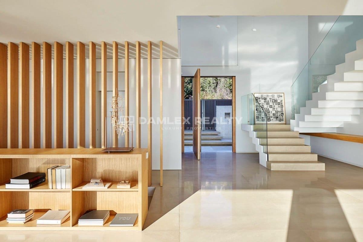 4 slaapkamer Villa te koop in Lloret de Mar met zwembad garage - € 5.000.000 (Ref: 8971333)