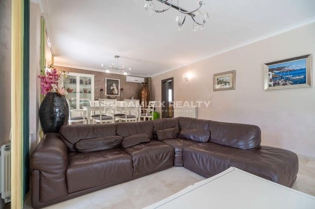 5 Zimmer Villa zu verkaufen in Platja d'Aro, Castell-Platja d'Aro mit Pool - 2.000.000 € (Ref: 9000767)