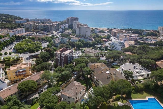 5 Zimmer Villa zu verkaufen in Platja d'Aro, Castell-Platja d'Aro mit Pool - 2.000.000 € (Ref: 9000767)