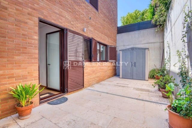 4 bedroom Villa for sale in Sant Feliu de Guíxols - € 890,000 (Ref: 9025632)