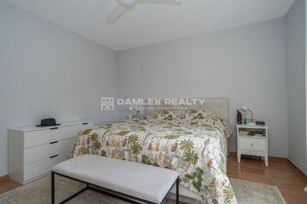 5 bedroom Villa for sale in Platja d'Aro with pool - € 1,050,000 (Ref: 9026346)