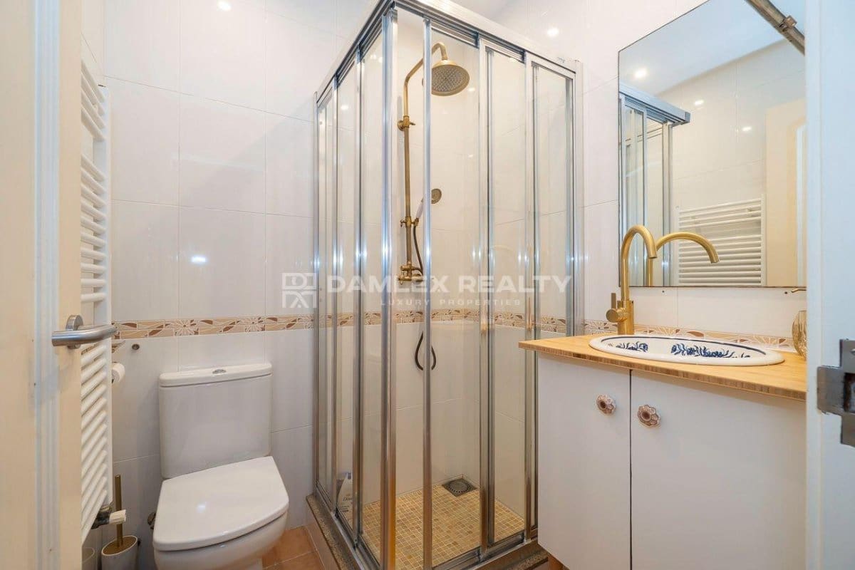 5 bedroom Villa for sale in Platja d'Aro with pool - € 1,050,000 (Ref: 9026346)