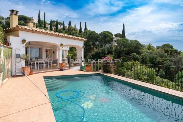 5 Zimmer Villa zu verkaufen in Platja d'Aro, Castell-Platja d'Aro mit Pool - 1.050.000 € (Ref: 9026346)