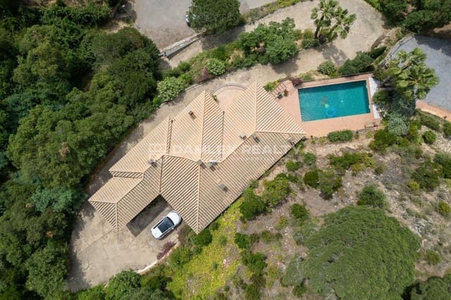 5 Zimmer Villa zu verkaufen in Platja d'Aro, Castell-Platja d'Aro mit Pool - 1.050.000 € (Ref: 9026346)