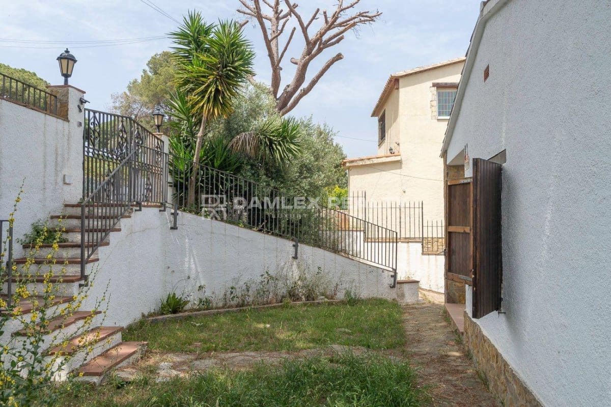 3 slaapkamer Villa te koop in Calonge i Sant Antoni - € 425.000 (Ref: 9061062)