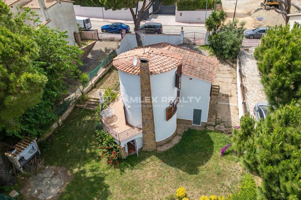3 slaapkamer Villa te koop in Calonge i Sant Antoni - € 425.000 (Ref: 9061062)