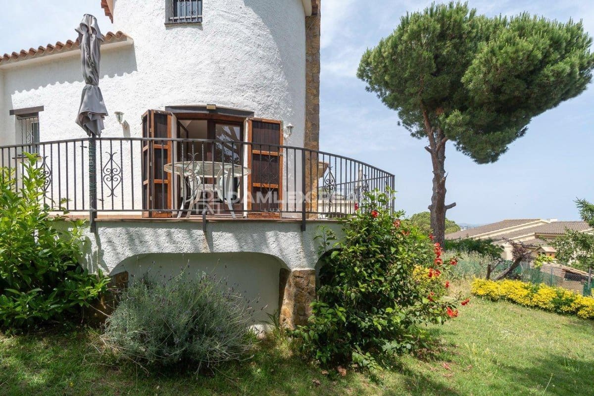 3 slaapkamer Villa te koop in Calonge i Sant Antoni - € 425.000 (Ref: 9061062)