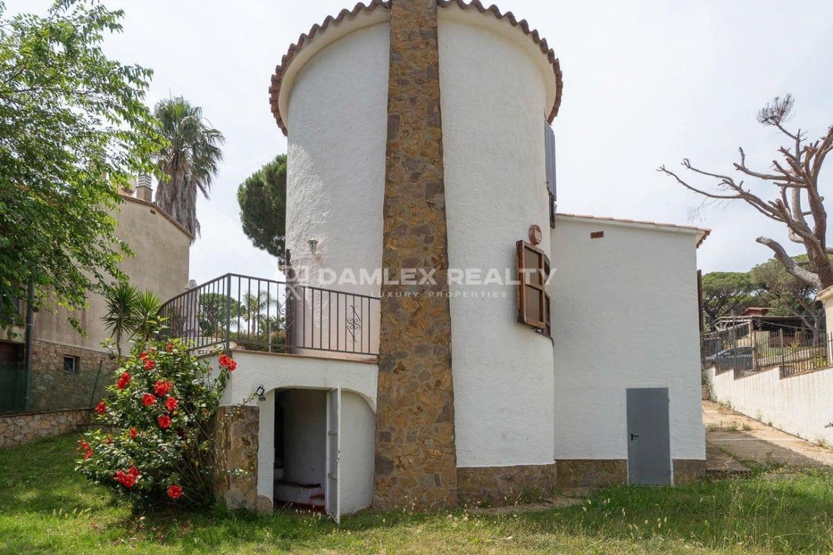 3 slaapkamer Villa te koop in Calonge i Sant Antoni - € 425.000 (Ref: 9061062)