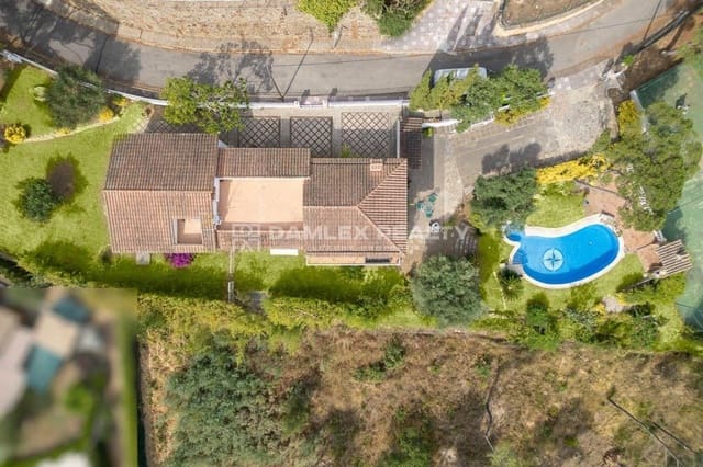 6 chambre Villa/Maison à vendre à Santa Cristina d'Aro avec piscine - 1 150 000 € (Ref: 9094836)