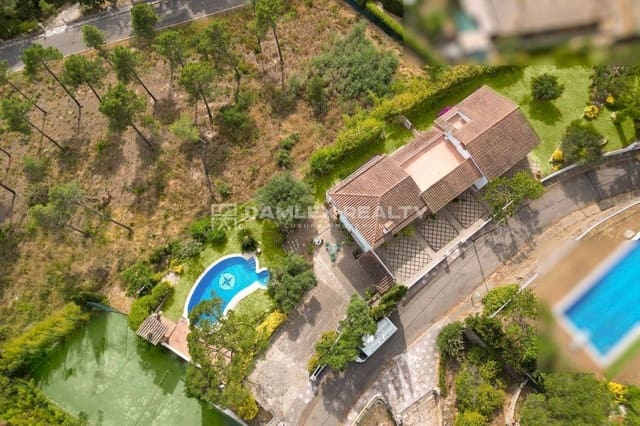 6 chambre Villa/Maison à vendre à Santa Cristina d'Aro avec piscine - 1 150 000 € (Ref: 9094836)