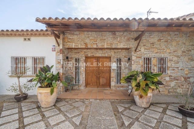 6 chambre Villa/Maison à vendre à Santa Cristina d'Aro avec piscine - 1 150 000 € (Ref: 9094836)