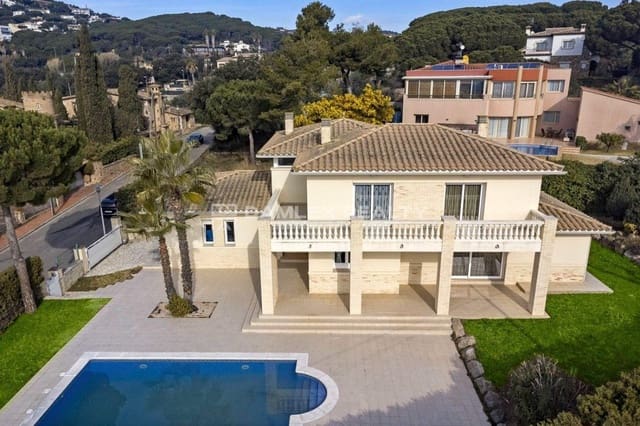 4 quarto Moradia para venda em Platja d'Aro, Castell-Platja d'Aro com piscina - 1 300 000 € (Ref: 9115553)
