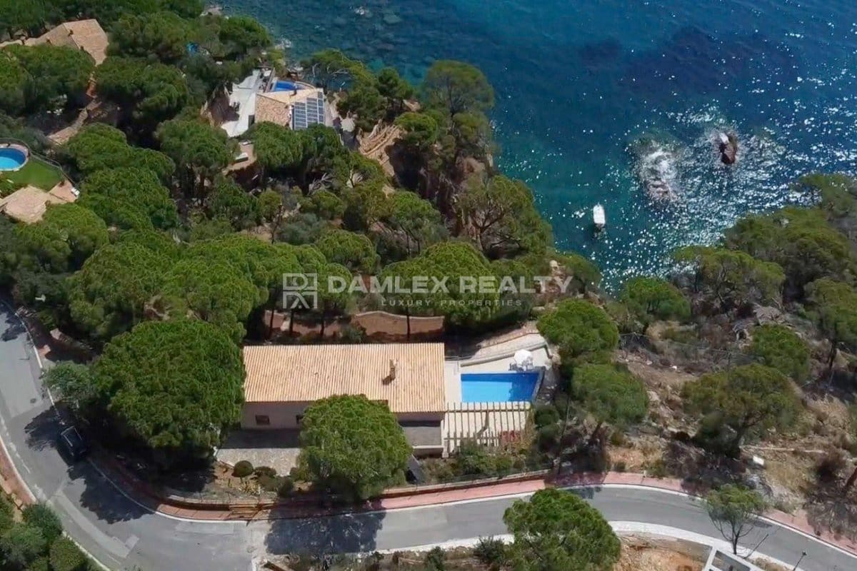 5 slaapkamer Villa te koop in Sant Feliu de Guixols met zwembad - € 3.000.000 (Ref: 9141925)