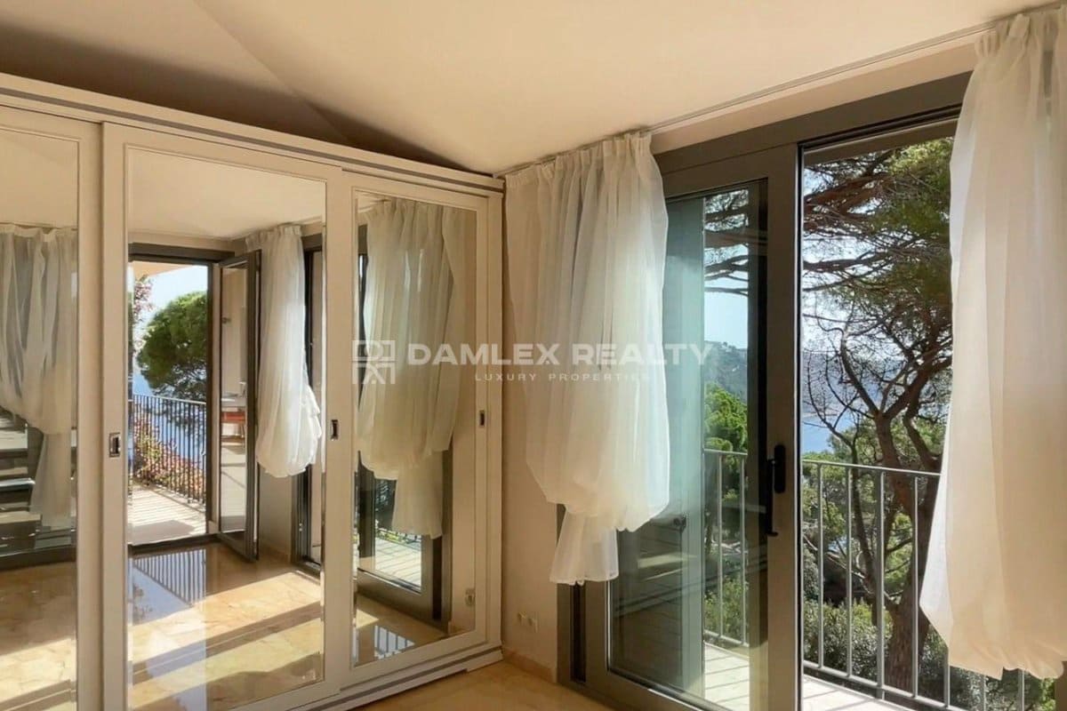 5 slaapkamer Villa te koop in Sant Feliu de Guixols met zwembad - € 3.000.000 (Ref: 9141925)