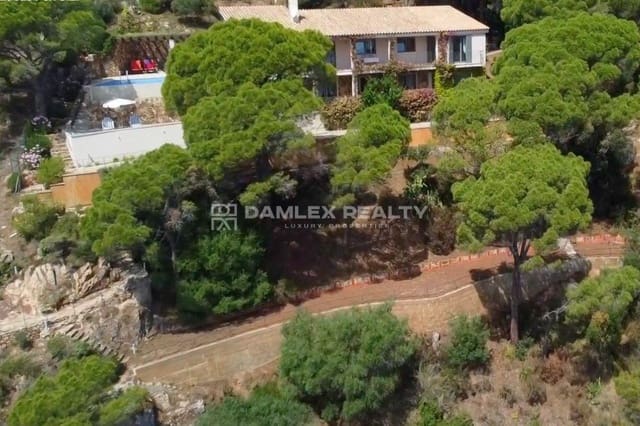 5 sovrum Villa till salu i Sant Feliu de Guíxols med pool - 3 000 000 € (Ref: 9141925)