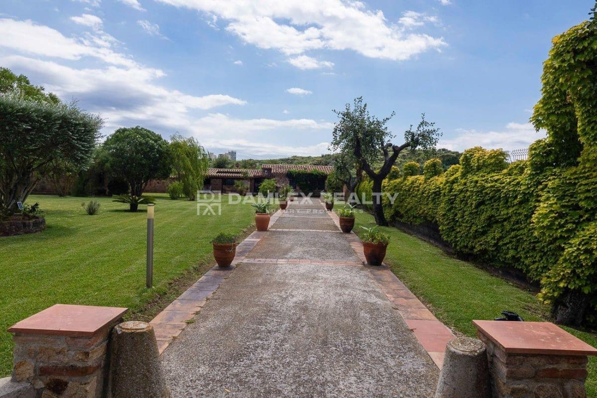 3 sypialnia Willa na sprzedaż w Platja d'Aro z basenem - 1 400 000 € (Ref: 9145817)