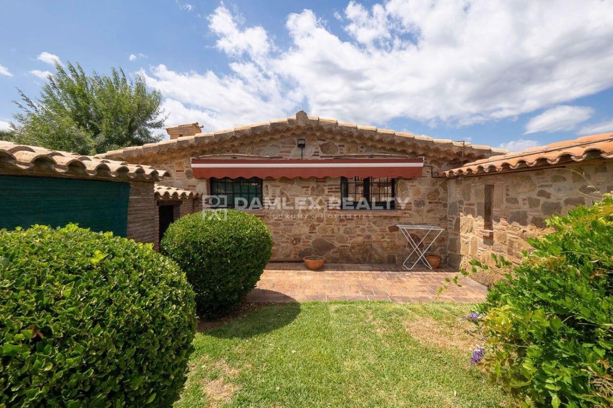 3 sypialnia Willa na sprzedaż w Platja d'Aro z basenem - 1 400 000 € (Ref: 9145817)