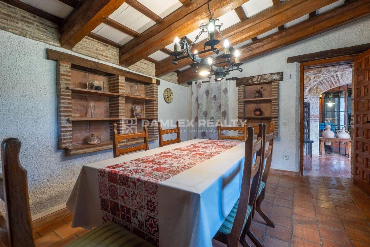 3 sypialnia Willa na sprzedaż w Platja d'Aro z basenem - 1 400 000 € (Ref: 9145817)