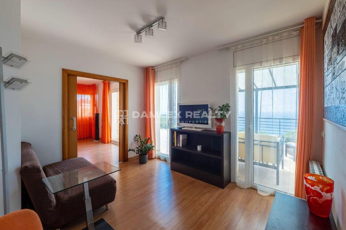 5 soveværelse Villa til salg i Lloret de Mar med swimmingpool garage - € 950.000 (Ref: 9152729)