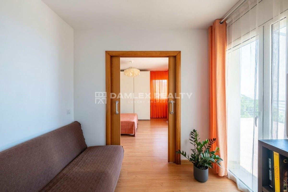 5 soveværelse Villa til salg i Lloret de Mar med swimmingpool garage - € 950.000 (Ref: 9152729)