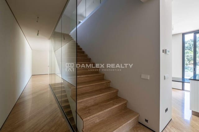 4 slaapkamer Villa te koop in Platja d'Aro, Castell-Platja d'Aro met zwembad - € 2.500.000 (Ref: 9191831)