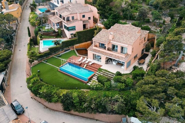 7 slaapkamer Villa te koop in Llafranc, Palafrugell met zwembad - € 3.995.000 (Ref: 9191832)