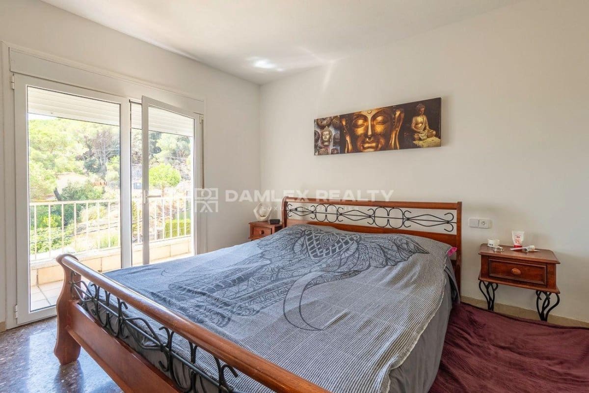 5 slaapkamer Villa te koop in Lloret de Mar met zwembad garage - € 978.000 (Ref: 9220362)