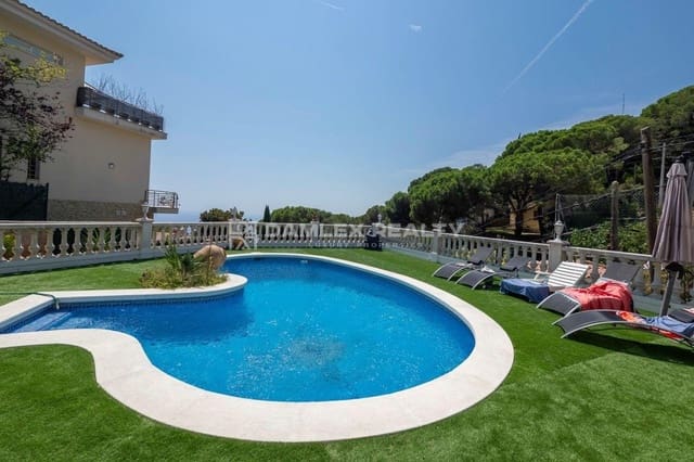 5 soveværelse Villa til salg i Lloret de Mar med swimmingpool garage - € 978.000 (Ref: 9220362)