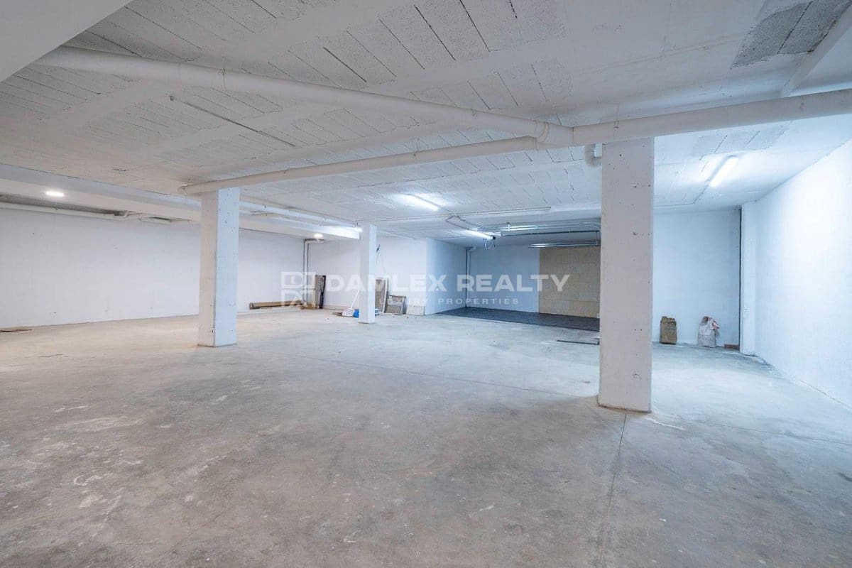 5 bedroom Villa for sale in Palamos with pool - € 1,850,000 (Ref: 9243477)