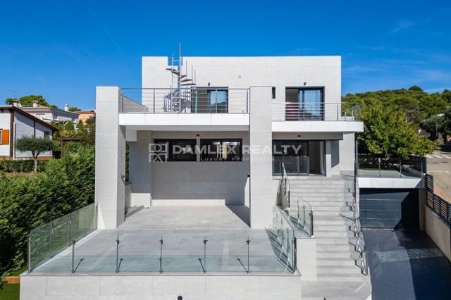 5 bedroom Villa for sale in Palamós with pool - € 1,850,000 (Ref: 9243477)
