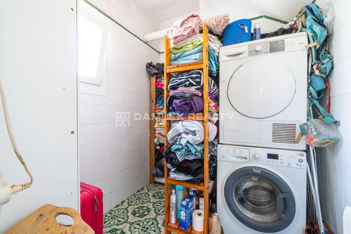 6 slaapkamer Villa te koop in Lloret de Mar met zwembad garage - € 750.000 (Ref: 9247506)