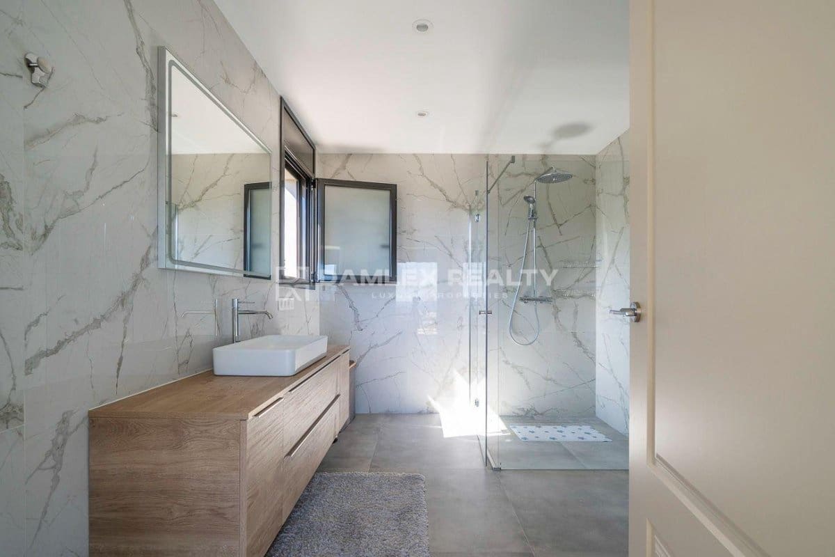 5 soverom Villa til salgs i Sant Feliu de Guixols med svømmebasseng - € 1 800 000 (Ref: 9254476)