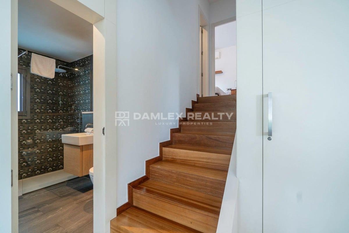 7 bedroom Villa for sale in Blanes with pool garage - € 1,695,000 (Ref: 9266538)