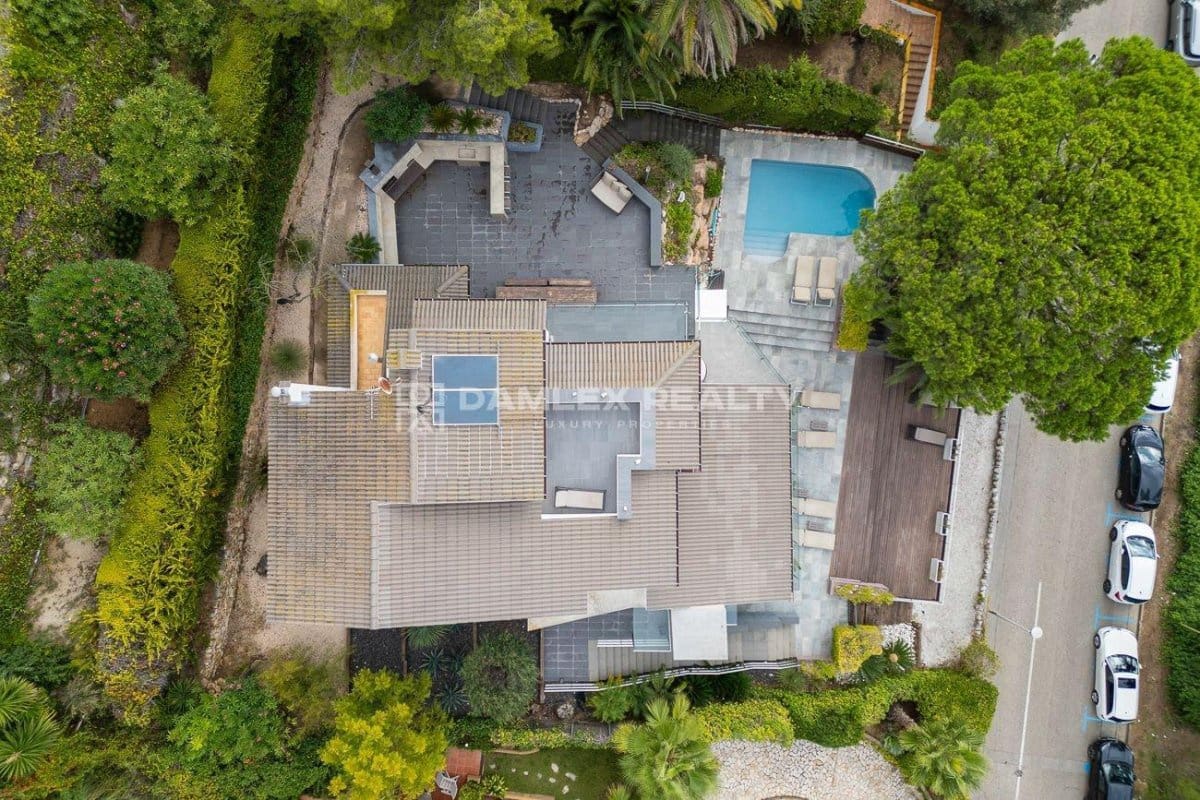 7 bedroom Villa for sale in Blanes with pool garage - € 1,695,000 (Ref: 9266538)