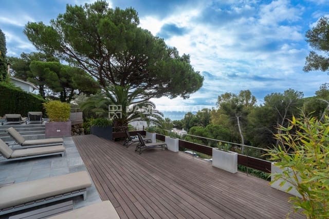 7 slaapkamer Villa te koop in Blanes met zwembad garage - € 1.695.000 (Ref: 9266538)