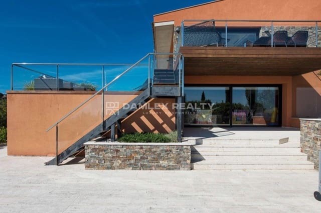 6 slaapkamer Villa te koop in Platja d'Aro, Castell-Platja d'Aro met zwembad - € 3.333.000 (Ref: 9269722)